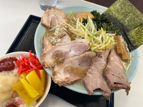 「ネギチャーシュー ¥1,160+味玉 ¥120 ライス ¥130」@ラーメンショップ 北川辺店の写真