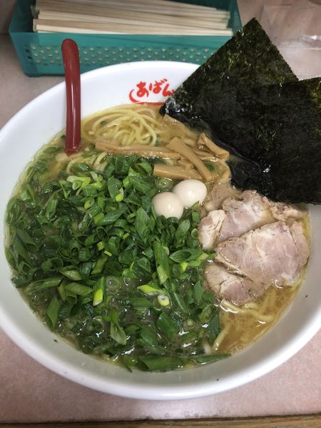 「青ネギラーメン(大盛り)」@横浜ラーメン あばん 上尾西口駅前店の写真