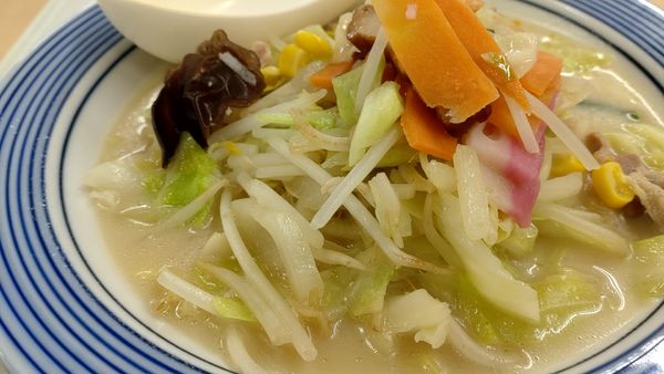 「長崎ちゃんぽん　麺少なめ　（590円税込）」@長崎ちゃんぽん リンガーハット イオンモール太田店の写真