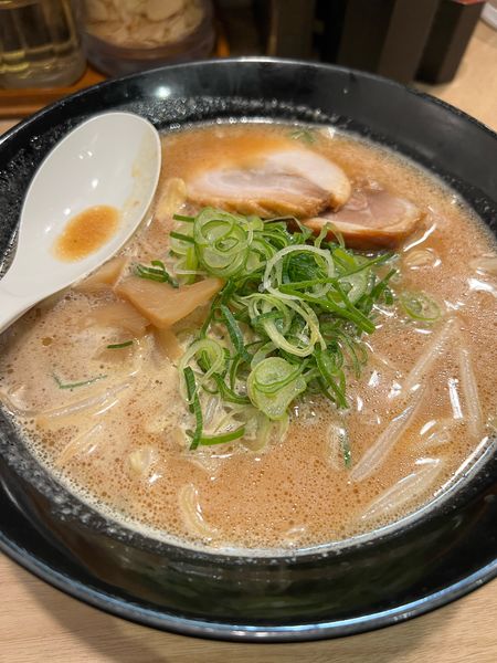 「濃厚味噌らーめん」@威風 飯田橋店の写真