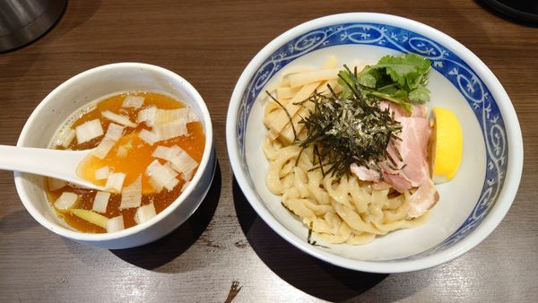 「淡麗煮干しつけ麺 990円 + 和え玉 260円」@寿製麺よしかわ 坂戸店の写真