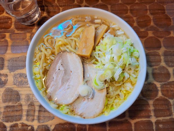 「手もみ中華そば 大盛 + ネギ」@つけめん・らーめん活龍 下館店の写真