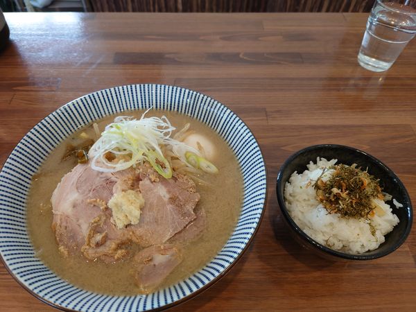 「味玉味噌(1000円)＆ライス(100円)」@灼味噌らーめん 八堂八の写真