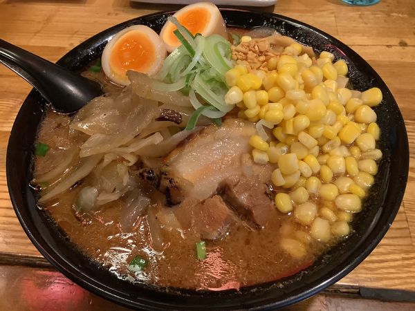 「みそらーめん 770円」@平打ちつけ麺 結まーるの写真