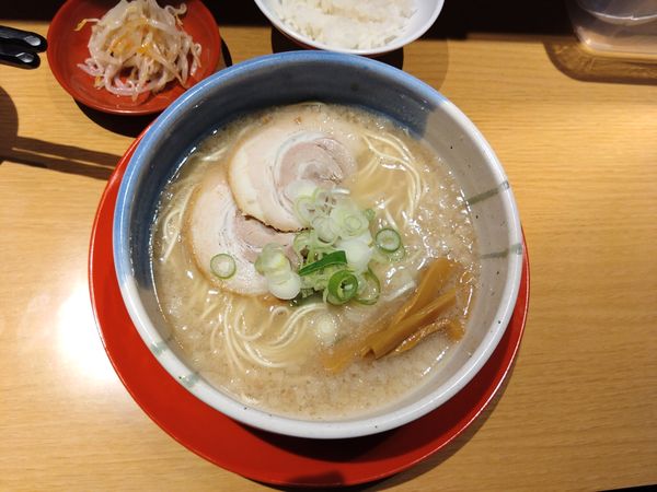 「しじとん 800円」@らーめん たかしまの写真