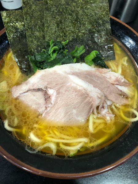 「ラーメン中」@横浜家系らーめん 山崎家の写真