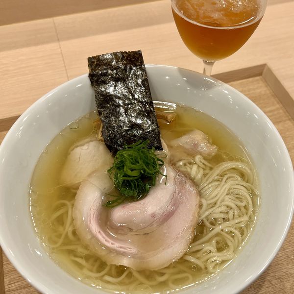 「塩ラーメン＋ビール 芳醇496（グラス）」@ラーメン将太 Produced by 飯田商店 下鶴間店の写真