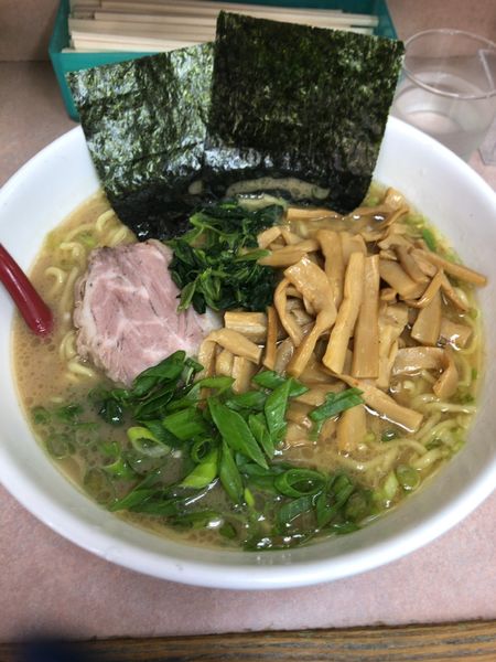「メンマラーメン(大盛り)」@横浜ラーメン あばん 上尾西口駅前店の写真