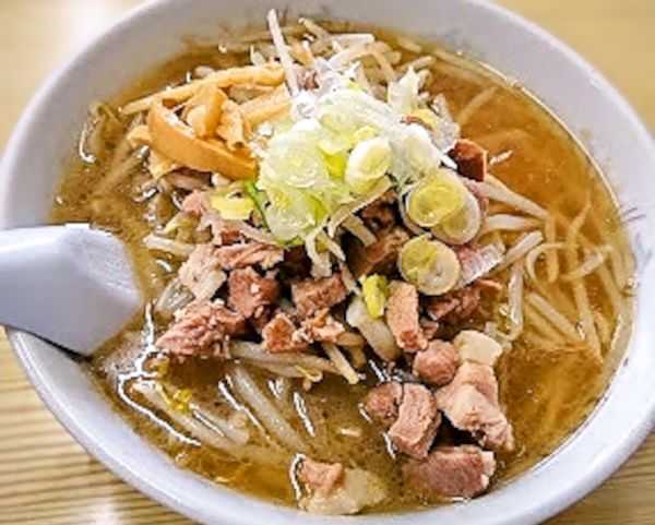 「もつラーメン」@食堂 みやむらの写真
