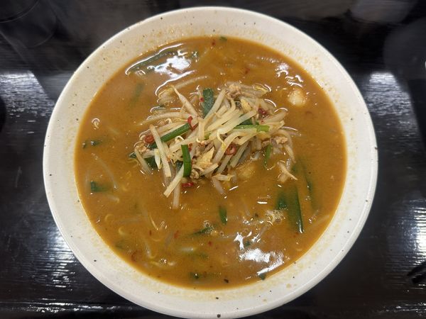 「みそベトコンラーメン+チャーハン+ぎょうざ」@麺屋えいとの写真