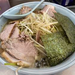 岩海苔ネギチャーシューメン