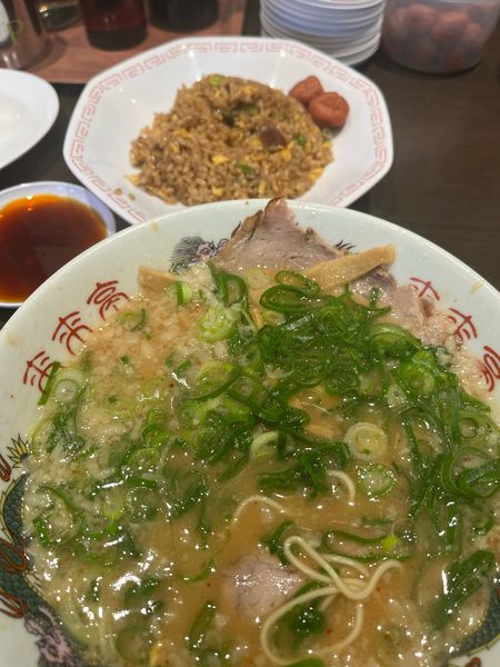 「こってりラーメン」@来来亭 久御山店の写真