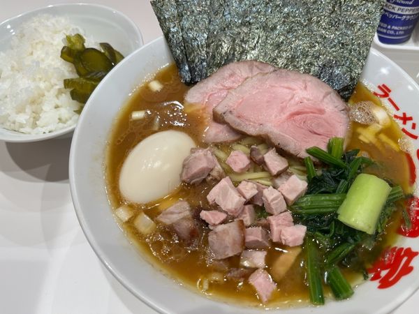 「上ラーメン、中、固め＋ライスサービス」@ラーメン 三浦家の写真