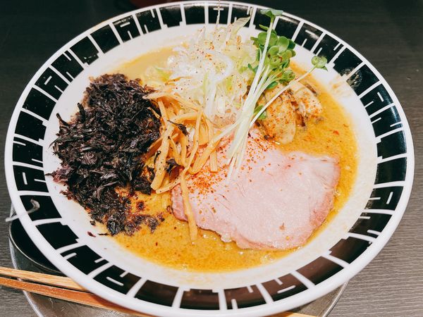 「牡蠣味噌ラーメン」@つけ麺 中華そば アンタイNOODLESの写真