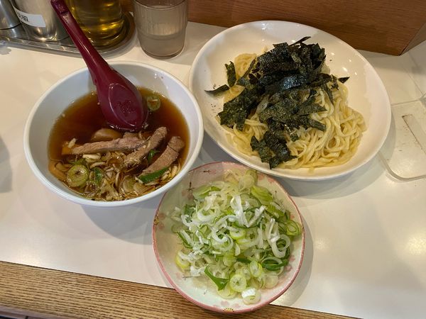 「ざるらぁめん(ネギ)🍜🥢」@らぁめん ほりうち 新橋店の写真