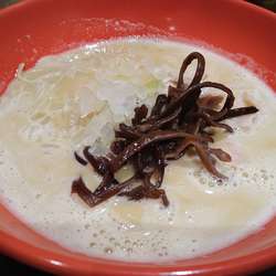 濃厚鶏白湯ラーメン