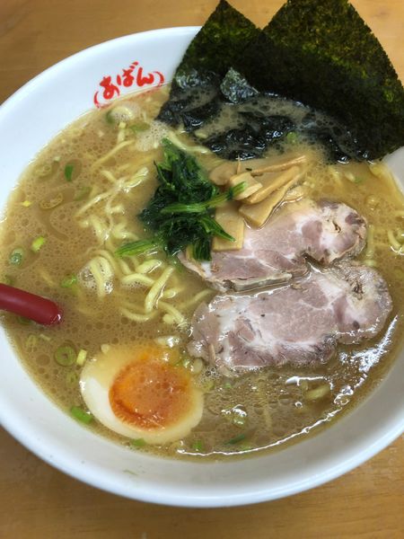 「ラーメン(大盛り)」@横浜ラーメン あばん 上尾西口駅前店の写真
