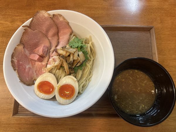 「限定・燻製牡蠣のつけ麺 特　1250円」@らぁ麺はうす Sumika0の写真