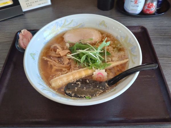 「しょうゆらーめん大盛」@麺匠えにしの写真