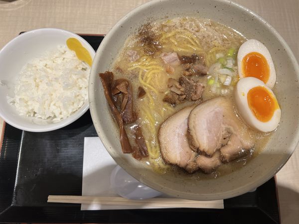「特製味噌らーめんセット1190円」@つじ田 味噌の章 東京駅店の写真