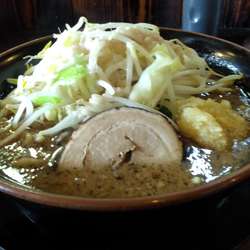 ラーメン小