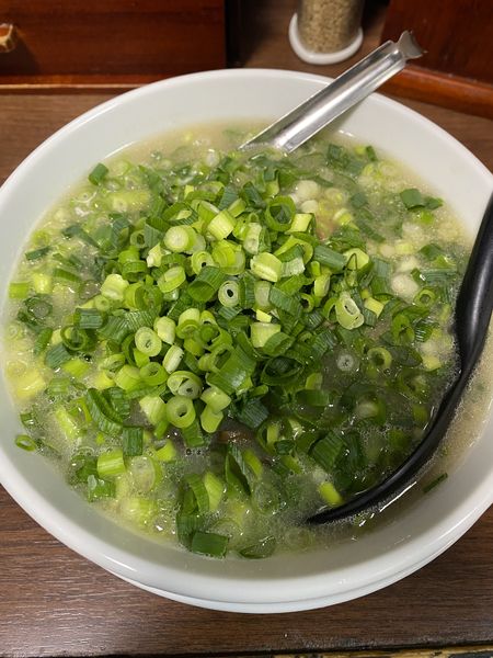 「白博多ラーメン＋青ネギ」@博多ラーメン ミツ屋の写真