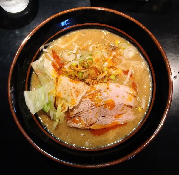 「味噌赤辛らーめん」@豚骨味噌ラーメン じゃぐら 野方本店の写真