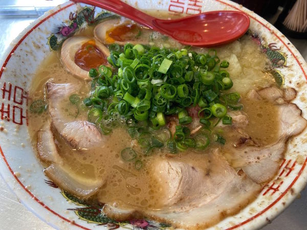 「ゆず胡椒おろしらーめん（こってり）：1240円」@らー麺 どんの写真