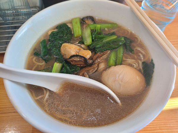「【限定】カキラーメン」@ラーメン大木戸の写真