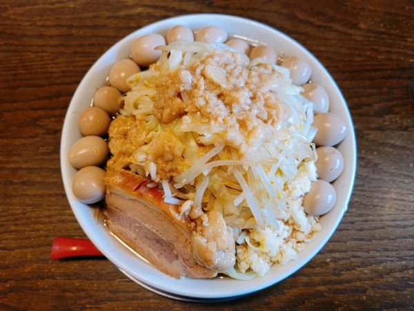 「ラーメン + うずら5個 × 3」@ラーメン ヒカリの写真