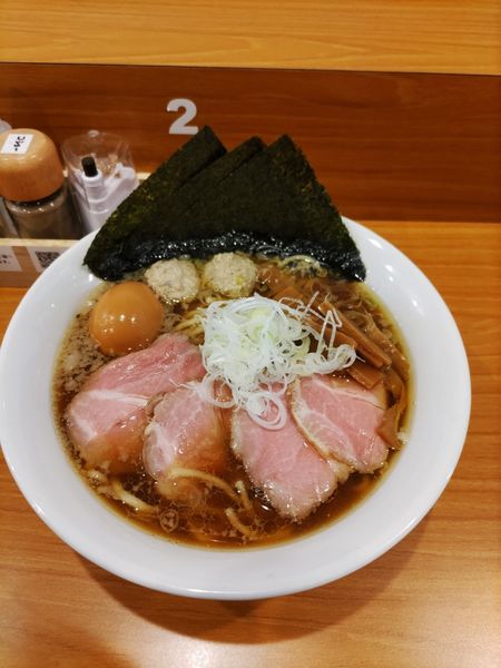 「全部のせ醤油らーめん大盛り（1450円）」@しののめヌードルの写真