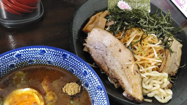 「ネギつけそば（小）￥850・割れ玉子 ￥50」@麺屋こうきの写真