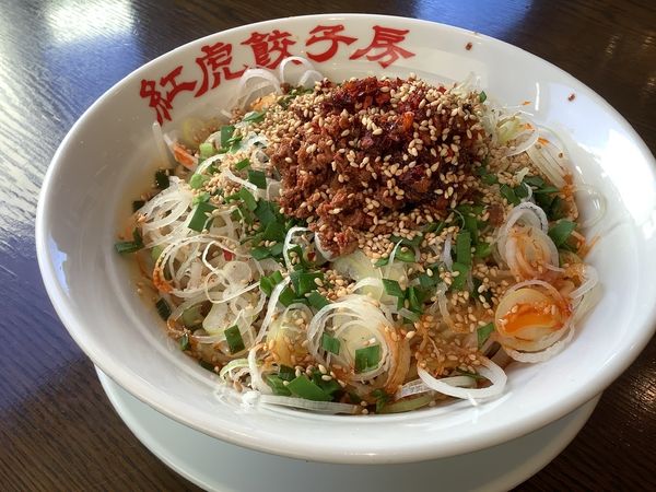 「汁なしあえタンタン麺　1100円」@紅虎厨房 御殿場プレミアムアウトレット店の写真