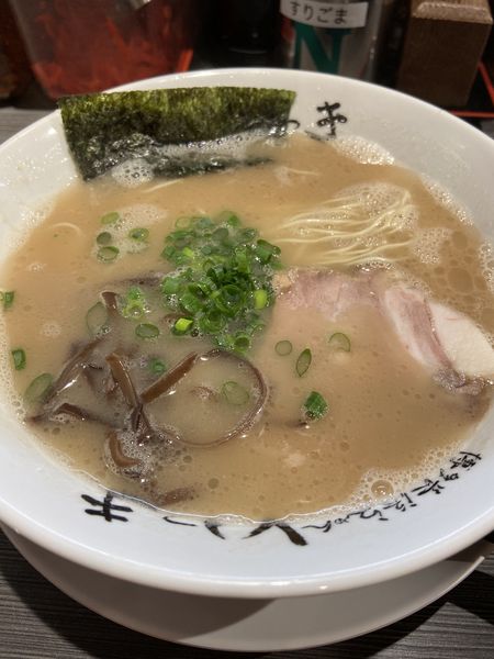 「ラーメン」@博多長浜らーめん いっき 戸塚安行店の写真