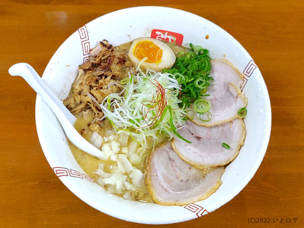 「醤油ちゃーしゅー麺」@らーめん 弥七の写真