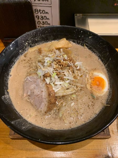 「える豚味噌ラーメン」@究極麺魂 える豚らーめんの写真