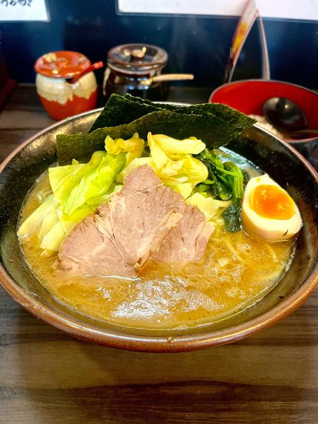 「特製武術家ラーメン」@横浜家系らーめん 武術家の写真
