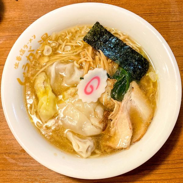 「白ワンタン生姜ラーメン ¥1,180」@長岡生姜ラーメン しょうがの湯 渋谷総本店の写真