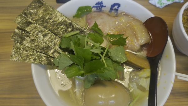 「汐らーめん」@らぁめん 葉月の写真