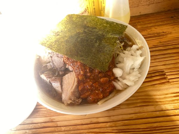 「ぶた入りオロチョンラーメン」@にかいやの写真