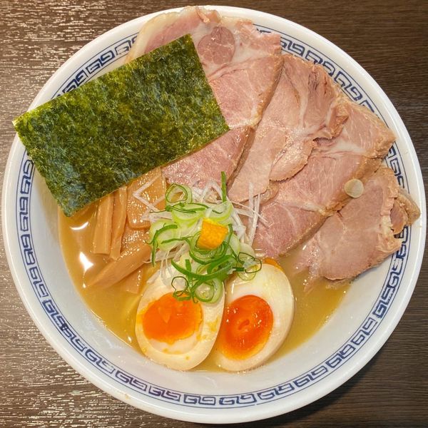 「焼豚らーめん（味玉付き）塩 ¥1,300」@らーめん はやしの写真