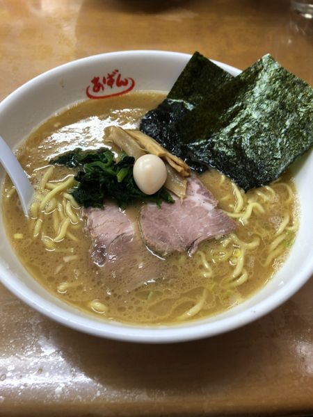 「ラーメン(大盛り)」@横浜ラーメン あばん 上尾西口駅前店の写真
