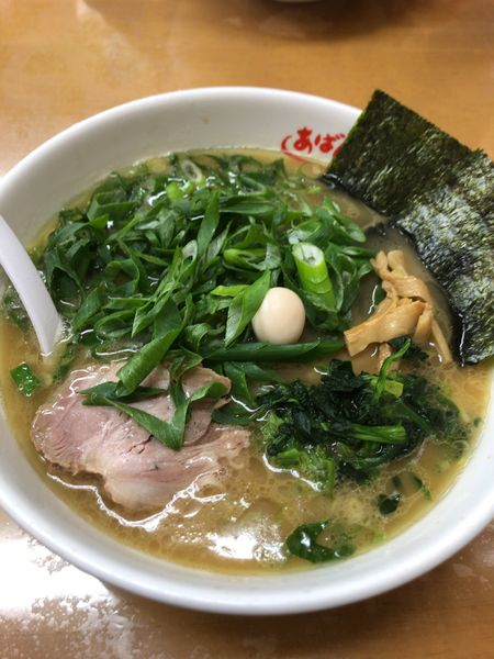 「青ネギラーメン(大盛り)」@横浜ラーメン あばん 上尾西口駅前店の写真