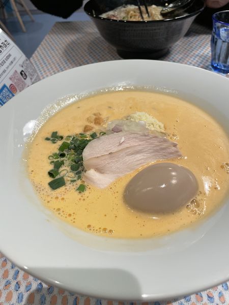 「オマール海老湯」@麺屋はやぶさ 下北沢店の写真