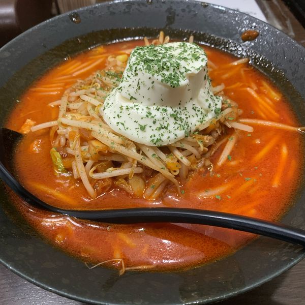 「レアチーズキムチ納豆」@柳家 フェザン店の写真