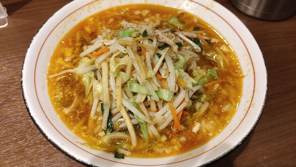 「スーパー担々麺」@四川乃華 南松本店の写真