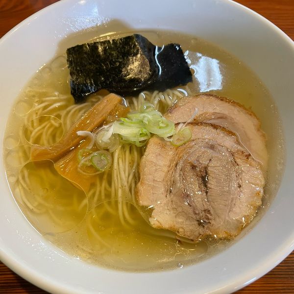「鶏だしのラーメン 750円 麺少なめ-50円」@麺＆cafe Coi.Coi.の写真