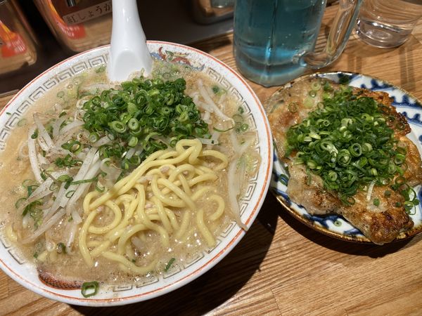 「限定 でぶ味噌らーめん 1000」@博多ラーメン でぶちゃん 高田馬場本店の写真