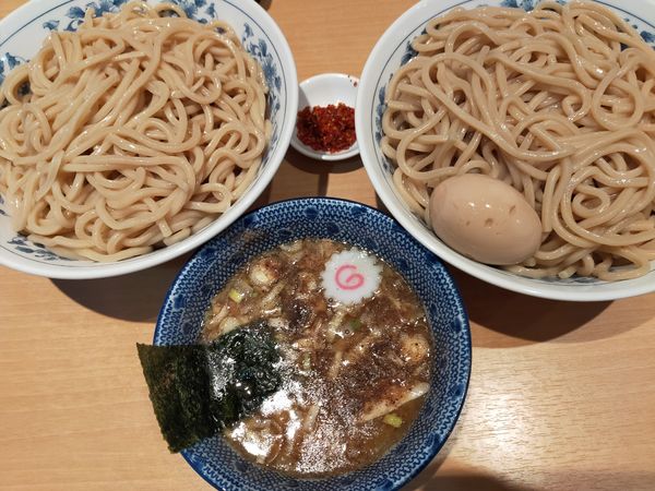 「辛つけ1000円(特特盛400円、900g)」@くり山の写真