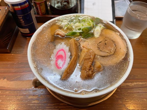 「煮干しトロ肉中華そば」@中華そば 弥惣吉の写真